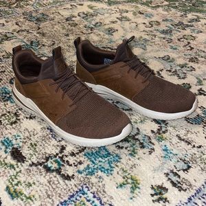 Mens Skechers brown sneaker, size 10, worn once